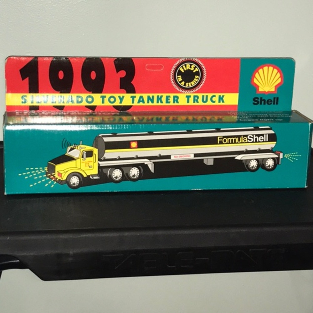 1993 SHELL SILVERADO TANKER TRUCK, NEW!